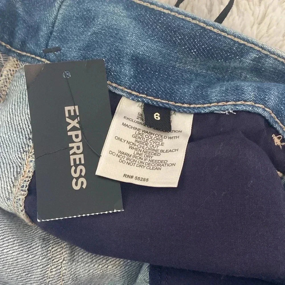 Express Jean shorts - Picture 3 of 4